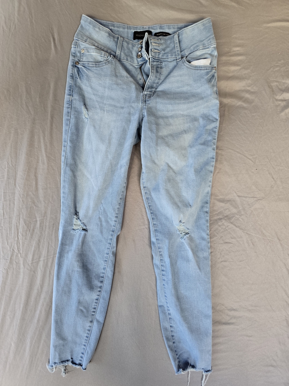 Kendall & Kylie Light Wash Distressed Skinny Jeans